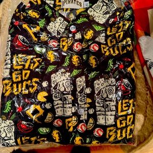 New Pittsburgh pirates button down